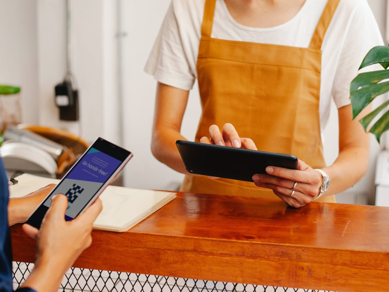 Strategies for a flawless user experience in mobile app testing